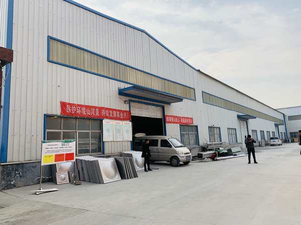 洛陽不銹鋼水箱生產(chǎn)廠區(qū)